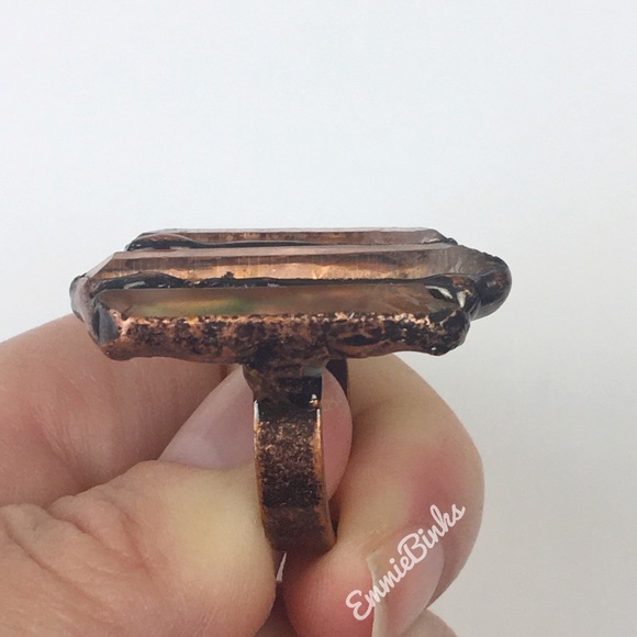 New Madagascar Quartz Vertical Tower / Crystal Point Statement Ring - Shield - Picture 10 of 15